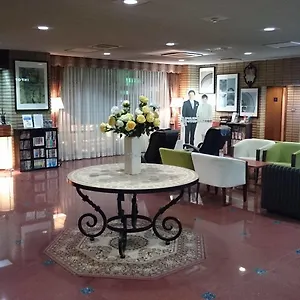 https://crown-hills-sagamihara.kanagawa-hotels.com